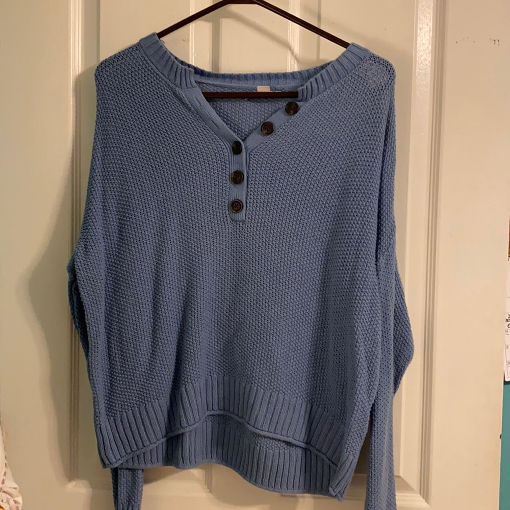 Long sleeve sweater crop